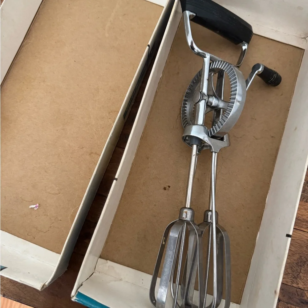 1950’s hand Egg Beater Maid of Honor gag gift antique kitchen equipment mixer